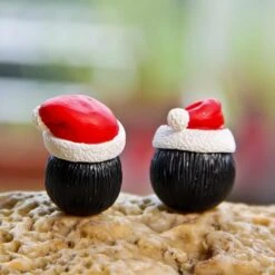 My Neighbor Totoro Briquettes Christmas Miniature Figures 2pcs/lot -Ghibli HTB10FkFSFXXXXXNXpXXq6xXFXXXc