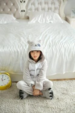 Totoro Onesie Pajama For Kid 13 Totoro Onesie Pajama For Kid -Ghibli HTB1WkRgQFXXXXXmaXXXq6xXFXXX2 2nd