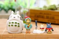 My Neighbor Totoro – Totoro Family And Mei Winter Christmas Figures 4pcs/set -Ghibli Hefd19d10ad234bd98eeee7ae5801115fx