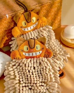 My Neighbor Totoro – Catbus Chenille Hand Towel 13 My Neighbor Totoro – Catbus Chenille Hand Towel -Ghibli S85d10c2152c94fcfbc2ae74b9866d977p