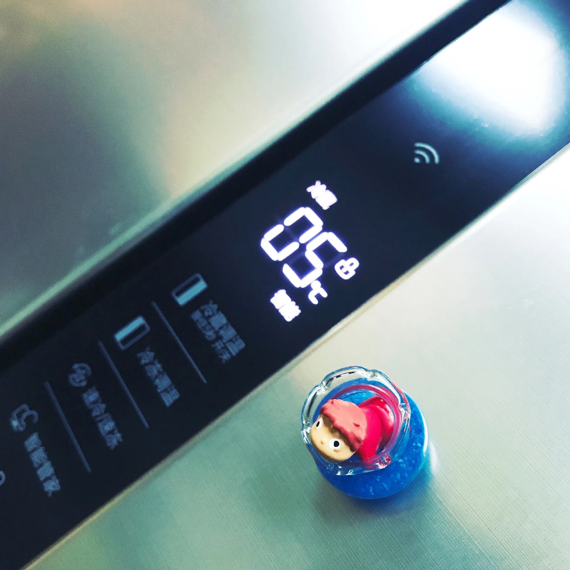 Ponyo On The Cliff Luminous Ornament Fridge Magnet 3 Ponyo On The Cliff Luminous Ornament Fridge Magnet - Image 3