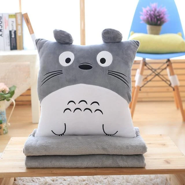 My Neighbor Totoro Hand Warmer Plush Pillow With Grey Blanket 2 My Neighbor Totoro Hand Warmer Plush Pillow With Grey Blanket - Image 2